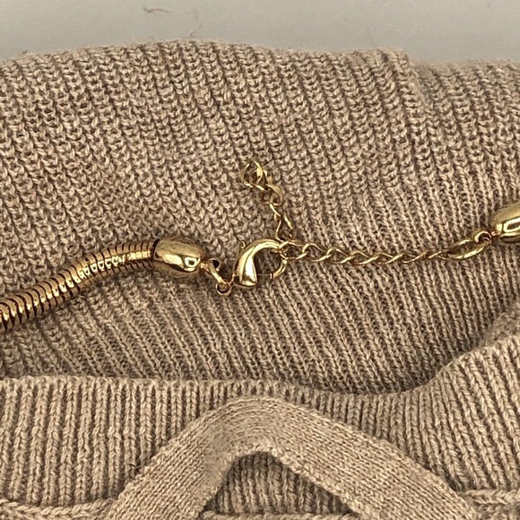 ANTHROPOLOGIE CRYSTAL FLOWER GOLD CHAIN NECKLACE - Picture 7 of 12